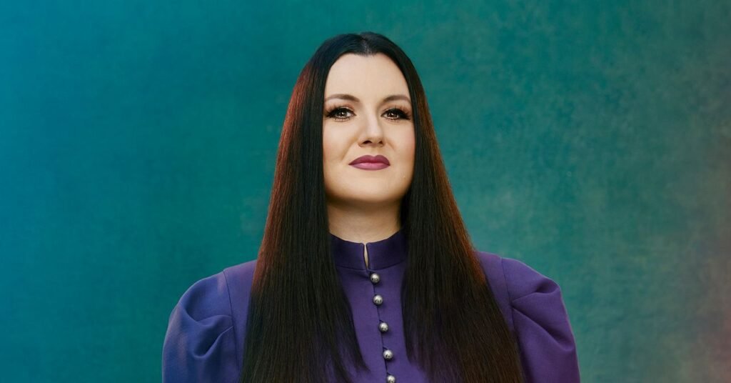 WEB FIDJI20SIMO WIRED 2025 0Z2A8915 V3