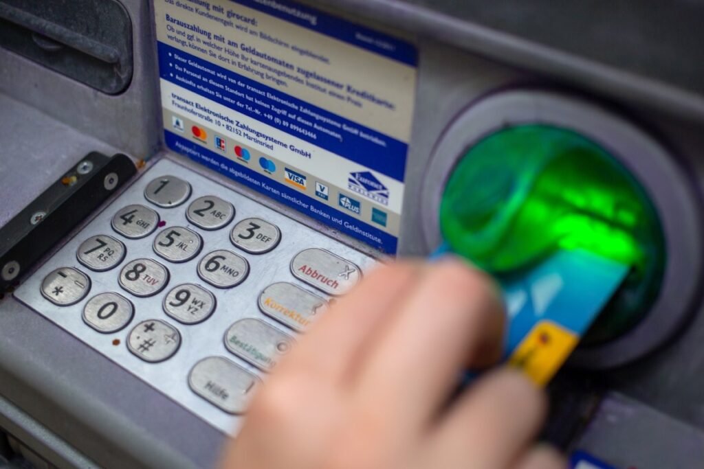 FBI says ATM ‘jackpotting’ assaults are on the rise, and netting hackers thousands and thousands in stolen money atm cash machine 1236158262