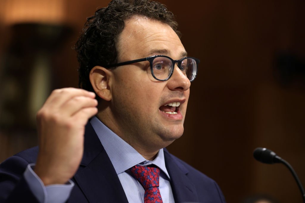 Nobody has plan for the way AI corporations ought to work with the federal government GettyImages 1570465901