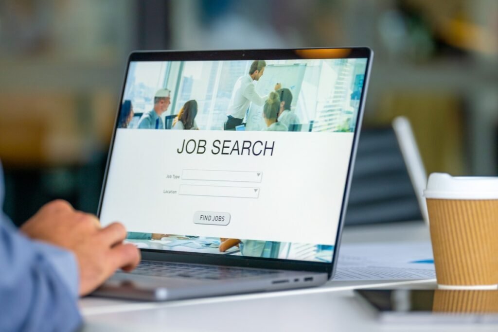 job search GettyImages 2161243486